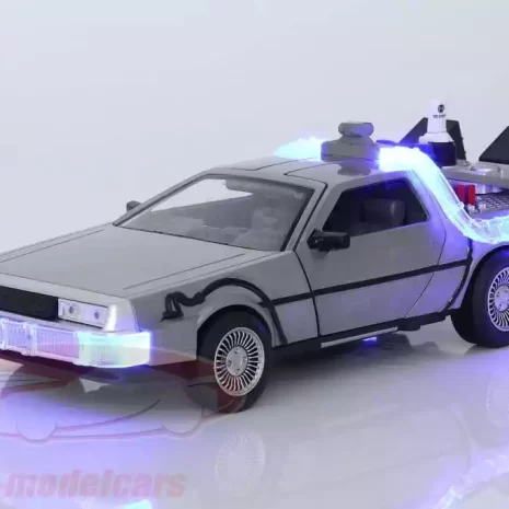 Coche de metal Dlorean Regreso al Futuro 4 Coche de metal Dlorean Regreso al Futuro 4